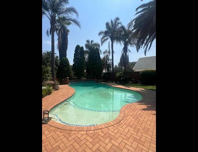 4 BEDROOM HOUSE FOR SALE IN BEYERS PARK